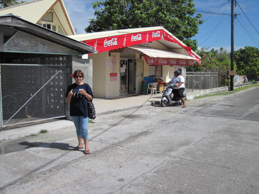 Minimarket a Tikehau