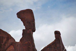 Rocce rosse in bilico