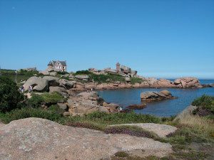 La costa di granito rosa