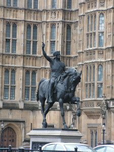 Westminster - Statua di Riccardo Cuor di Leone