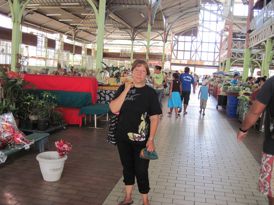 Al mercato di Papeete Tahiti