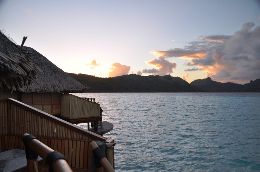 Alba a Bora Bora