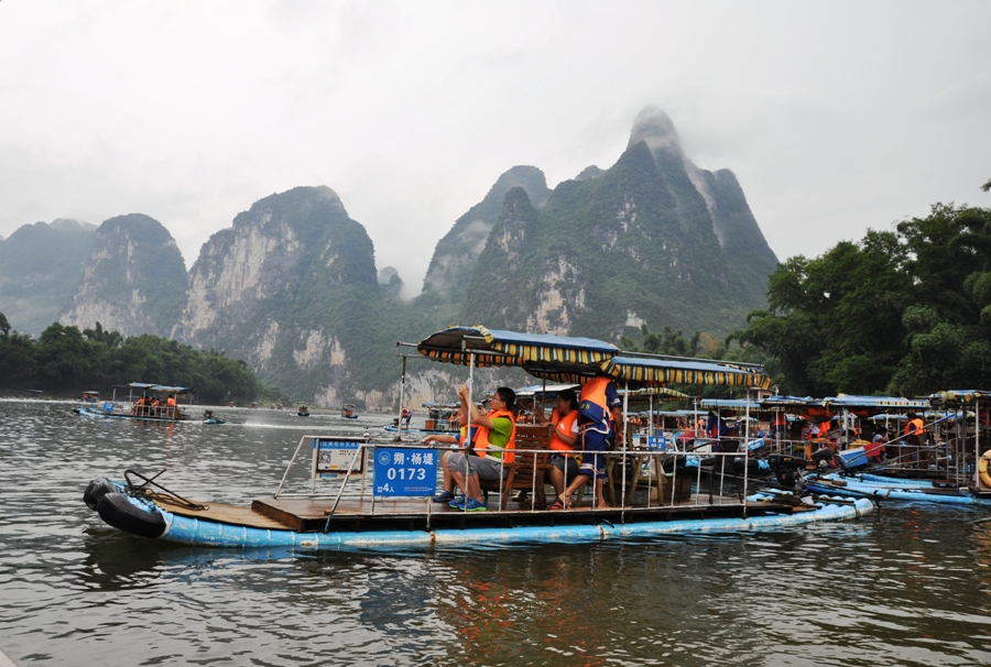 Imbarcazione a Guilin