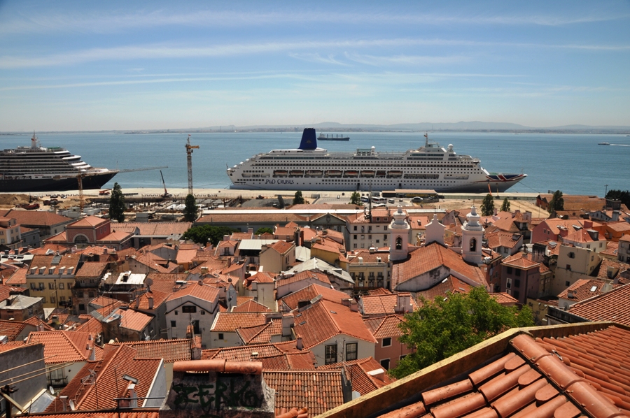 Miradouro de Santa Luzia Lisbona