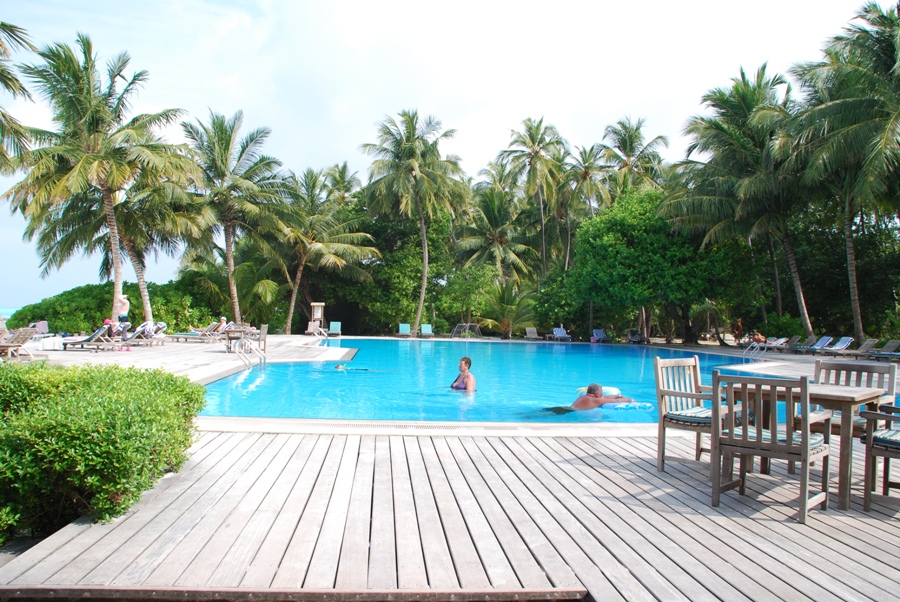 Piscina del Meeru Island Resort