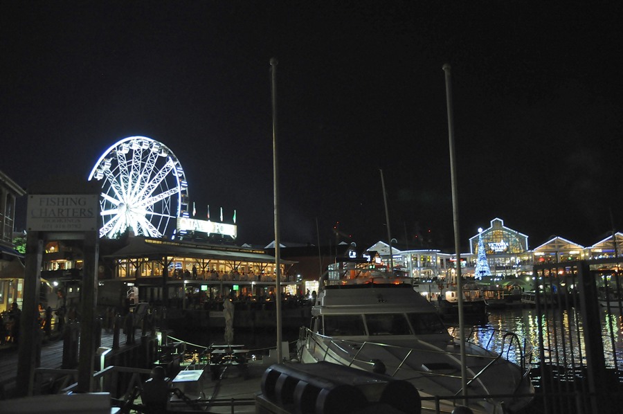 Victoria and Akfred Waterfront by night