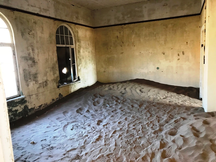 Edificio divorato dal deserto a Kolmaskop