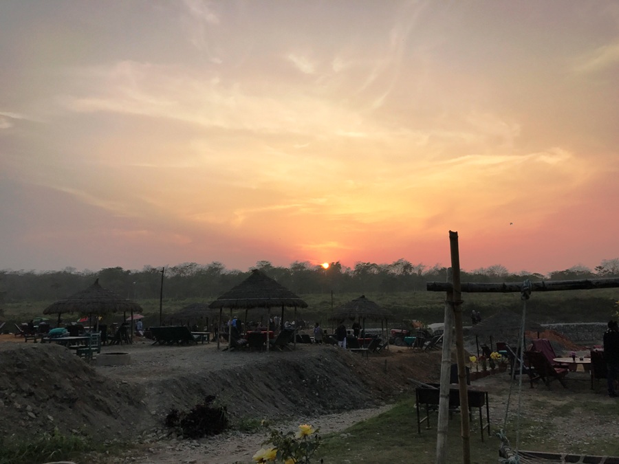 Tramonto nel Parco Nazionale di Chitwan