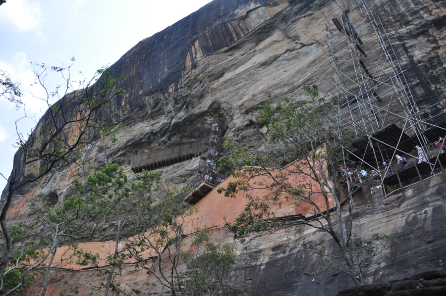 Rocca di Sigiriya dal basso