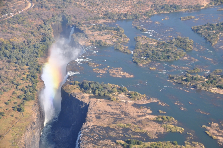 Arcobaleno sulle Victoria Falls