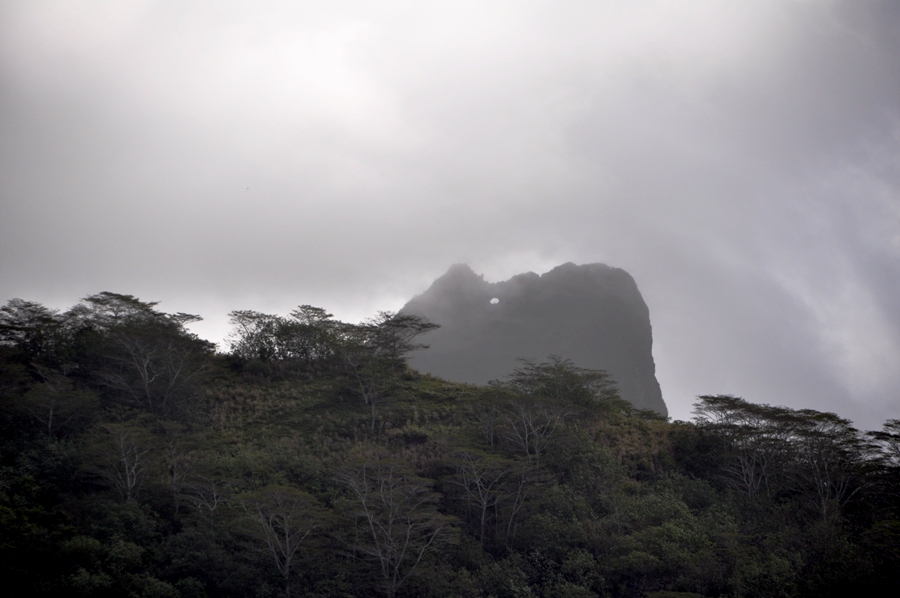 La Montagna Forata di Moorea