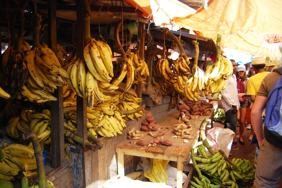 Mercato della frutta a Zanzibar