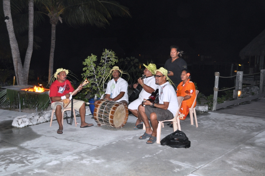 Polinesia Suonatori a Tikehau
