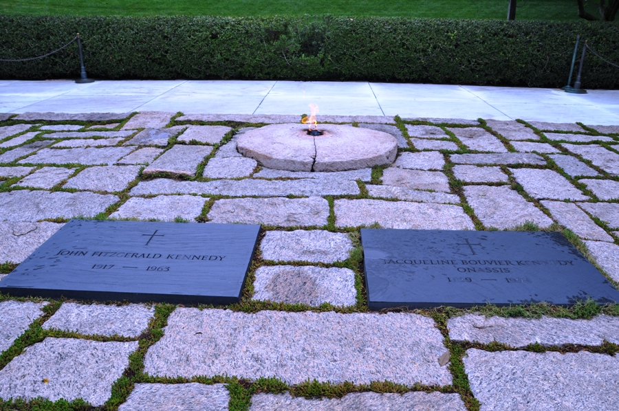  Tomba di John F. Kennedy 