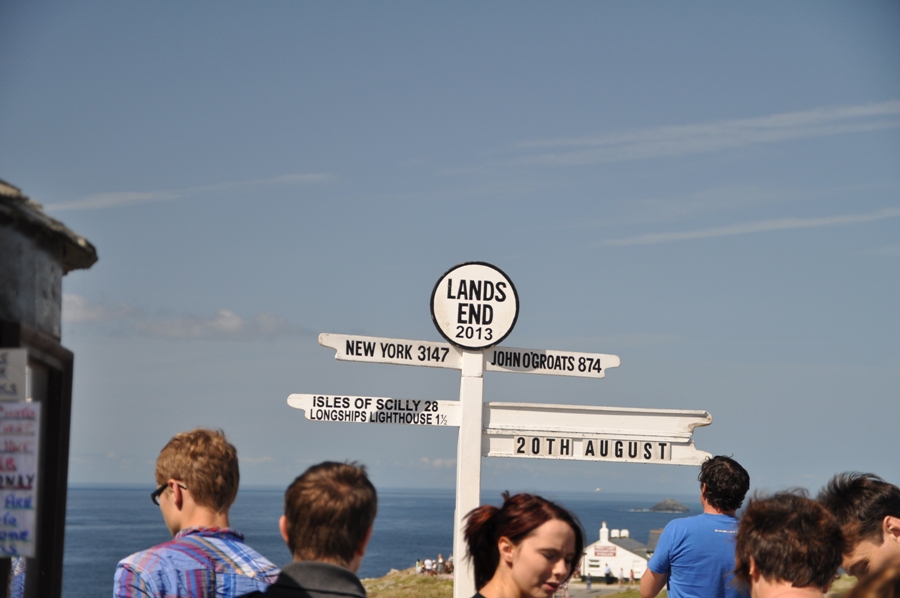 Il cartello a Land's End