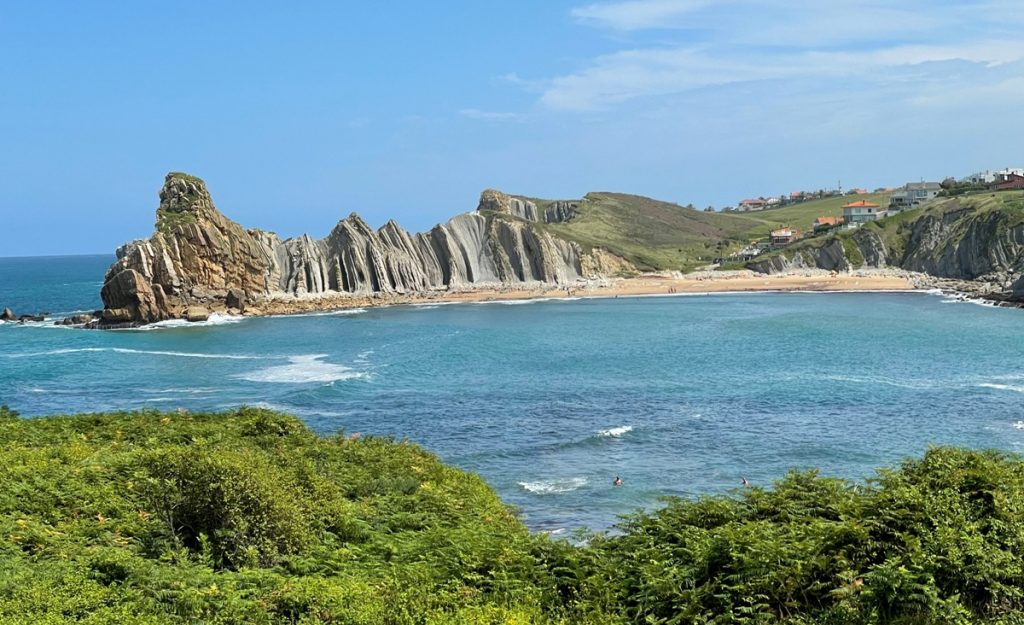 La spiaggia di Lastres