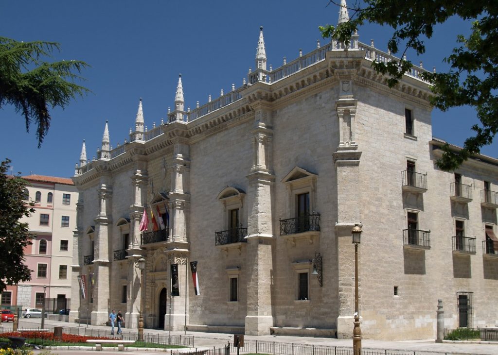 Colegio Mayor de santa Cruz