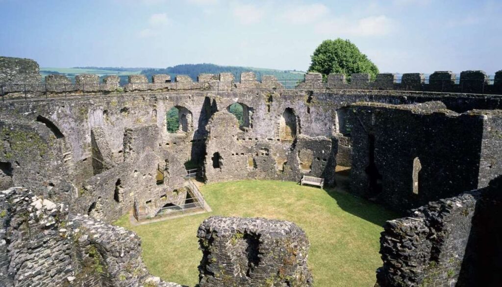 Castello di Restormel