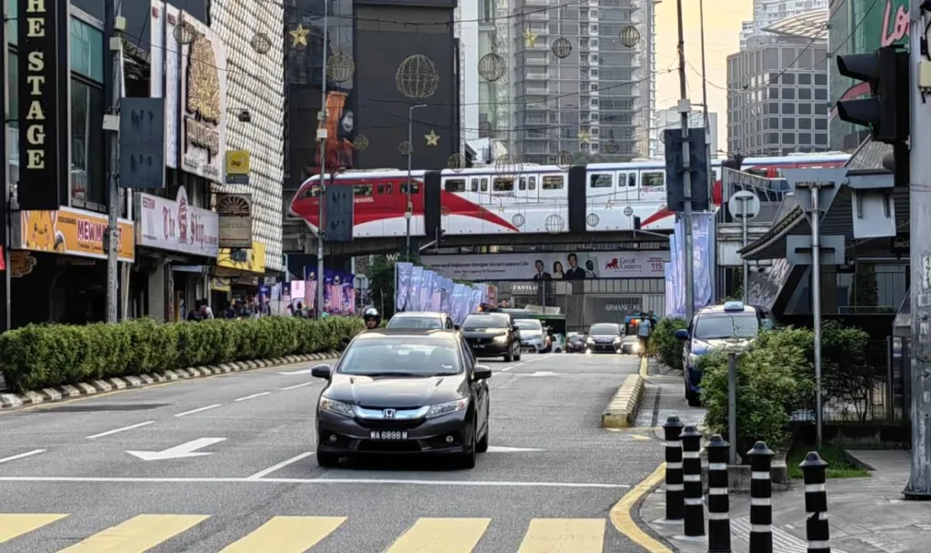 Monorotaia a Kuala Lumpur